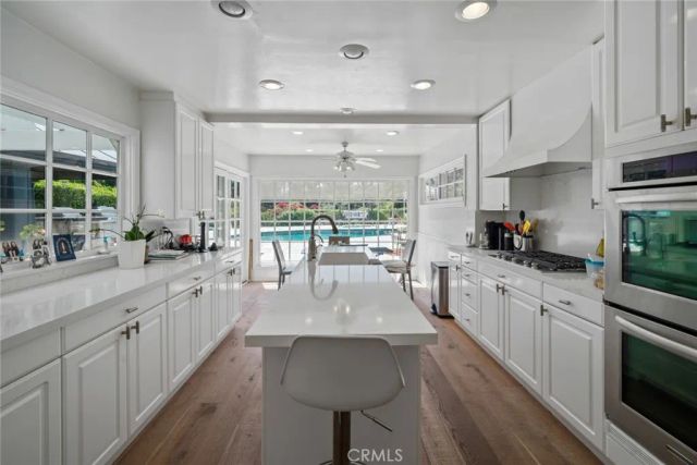 4420 Conchita Way, Tarzana, CA 91356