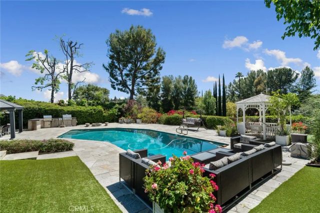 4420 Conchita Way, Tarzana, CA 91356