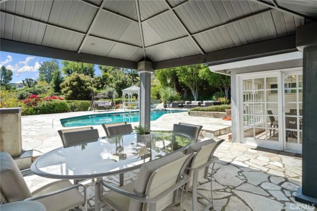 4420 Conchita Way, Tarzana, CA 91356