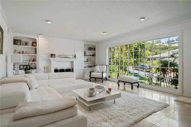 4420 Conchita Way, Tarzana, CA 91356