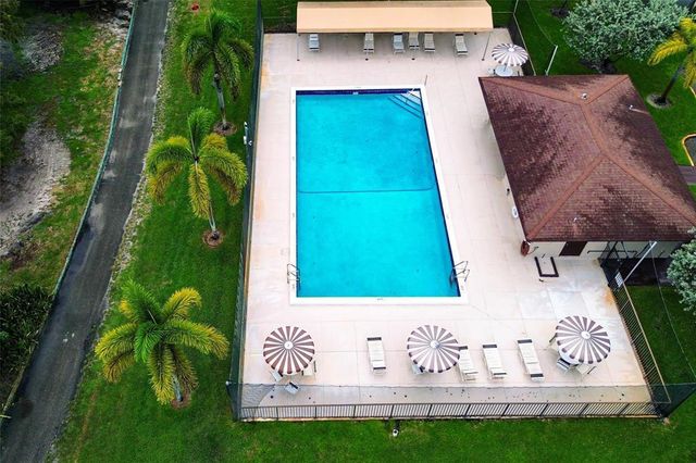 8150 W Mcnab Road 312, Tamarac, FL 33321