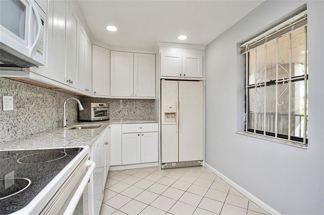 8150 W Mcnab Road 312, Tamarac, FL 33321