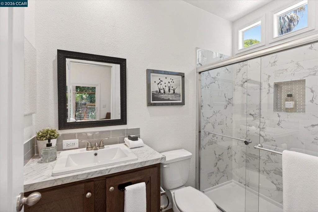 Image 41 of property listing at 599 Silverado Dr, Lafayette, CA 94549
