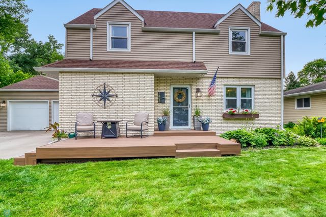 1800 CENTRE Square, Moorhead, MN 56560