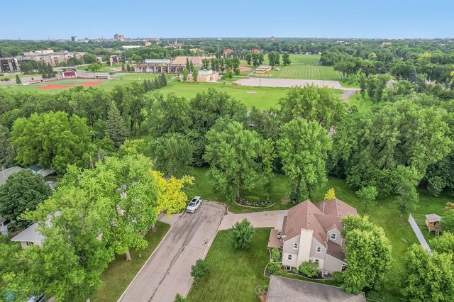 1800 CENTRE Square, Moorhead, MN 56560