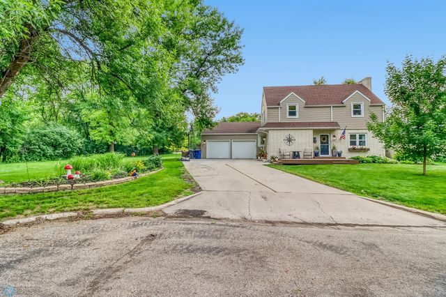 1800 CENTRE Square, Moorhead, MN 56560