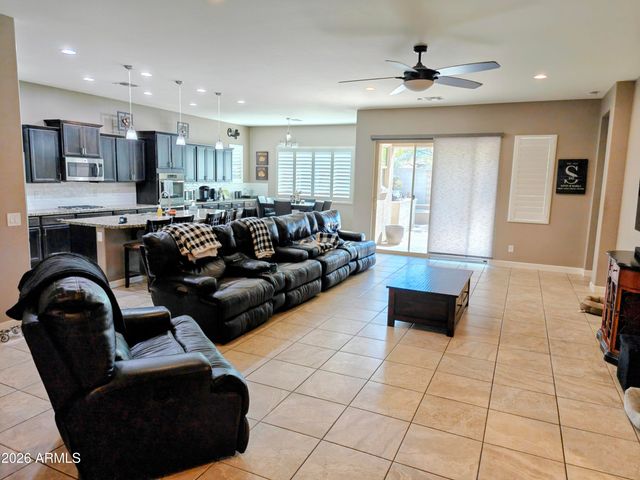 7463 W REMUDA Drive, Peoria, AZ 85383