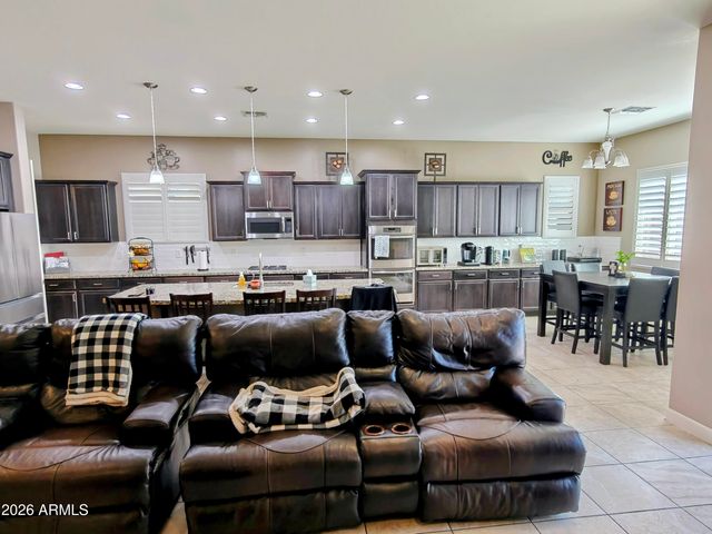 7463 W REMUDA Drive, Peoria, AZ 85383