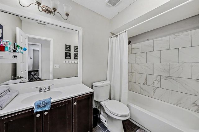 208 DONATELLO DRIVE, Brandon, FL 33511