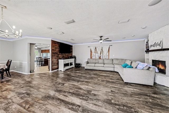 208 DONATELLO DRIVE, Brandon, FL 33511