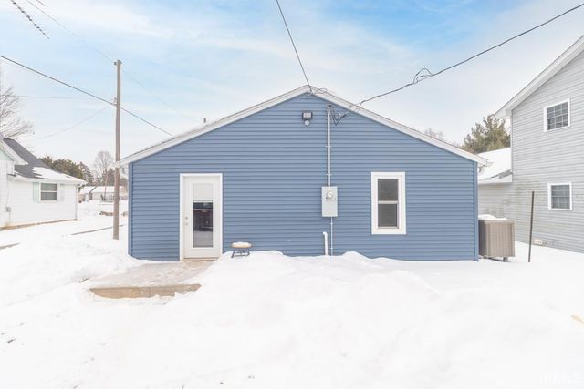 209 S Cory Street, Mooreland, IN 47360