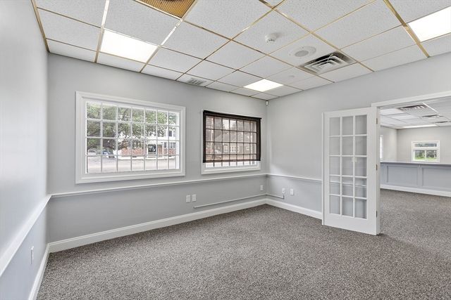 977 South St, Fitchburg, MA 01420