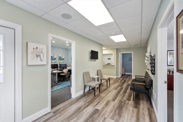 977 South St, Fitchburg, MA 01420