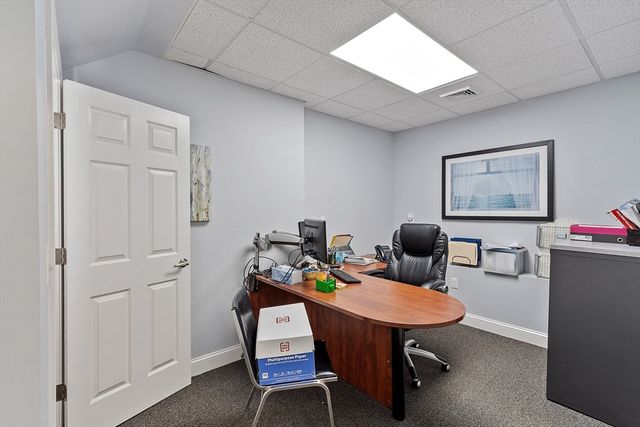 977 South St, Fitchburg, MA 01420