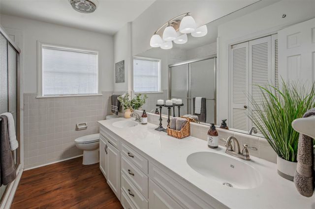 1403 Post Oak CIR, College Station, TX 77840