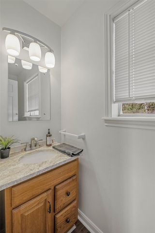 1403 Post Oak CIR, College Station, TX 77840