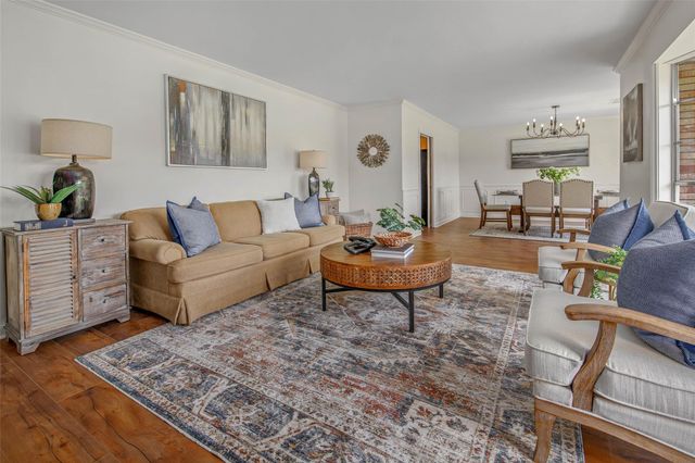 1403 Post Oak CIR, College Station, TX 77840