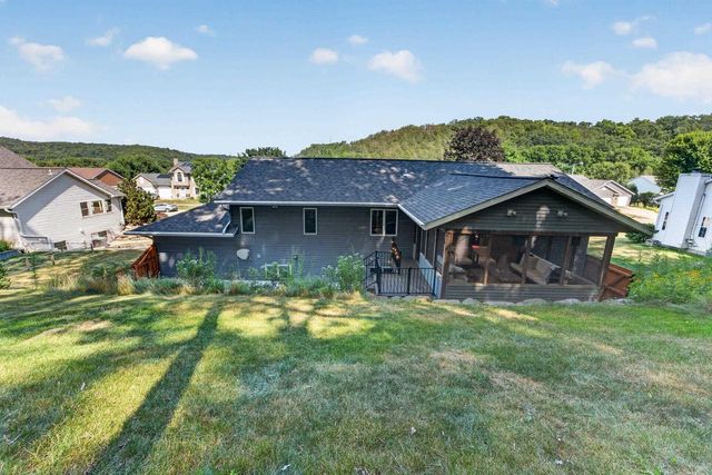1125 Gils Way, Cross Plains, WI 53528