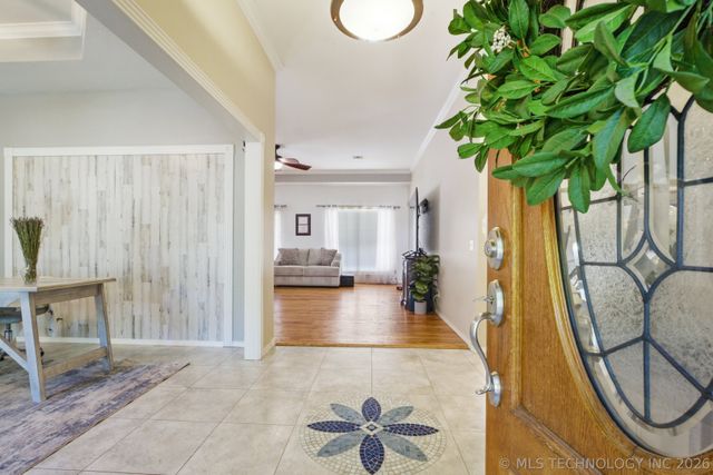 29606 E 68th Street S, Broken Arrow, OK 74014