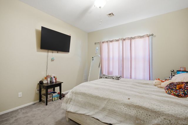 29606 E 68th Street S, Broken Arrow, OK 74014