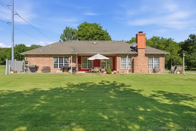 29606 E 68th Street S, Broken Arrow, OK 74014