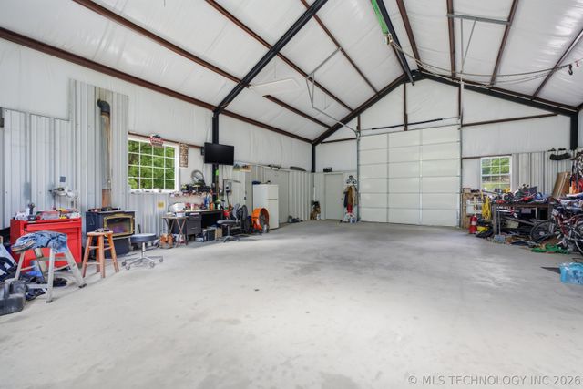 29606 E 68th Street S, Broken Arrow, OK 74014