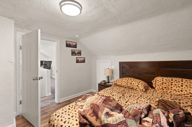 1515 Tunnel Mill Road, Charlestown, IN 47111