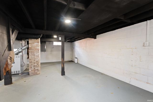1515 Tunnel Mill Road, Charlestown, IN 47111