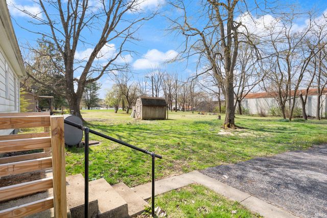 1515 Tunnel Mill Road, Charlestown, IN 47111
