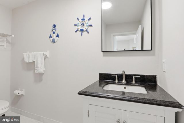 2304 POPLAR, Baltimore, MD 21221