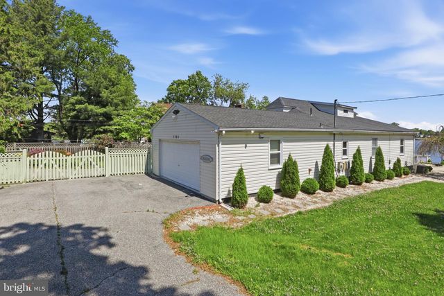 2304 POPLAR, Baltimore, MD 21221