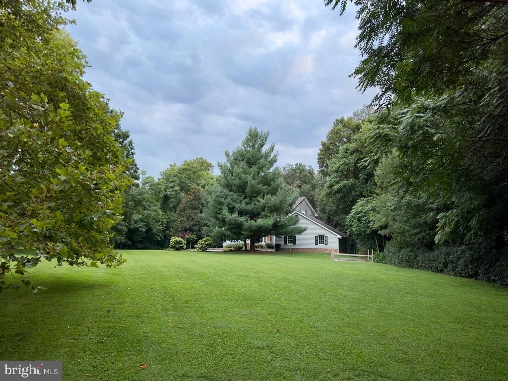 Image 101 of property listing at 14540 STIRRUP LANE, Galena, MD 21635