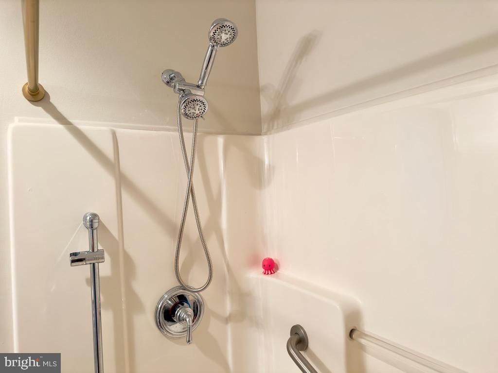 Image 53 of property listing at 14540 STIRRUP LANE, Galena, MD 21635