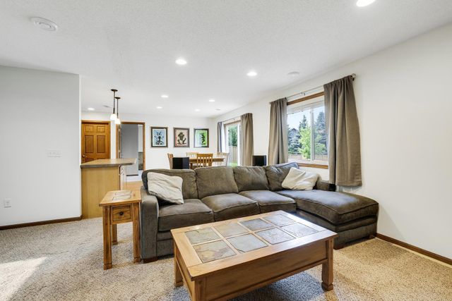 8631 Tessman Farm Road N, Brooklyn Park, MN 55445