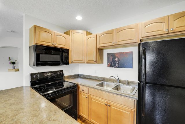 8631 Tessman Farm Road N, Brooklyn Park, MN 55445