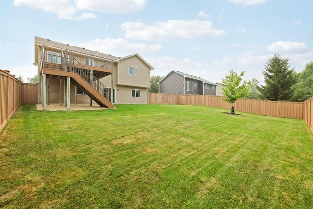 8631 Tessman Farm Road N, Brooklyn Park, MN 55445