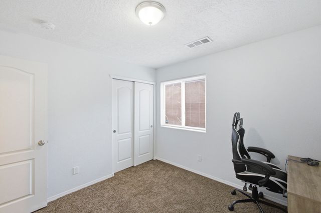 10616 Buck Island Road SW, Albuquerque, NM 87121