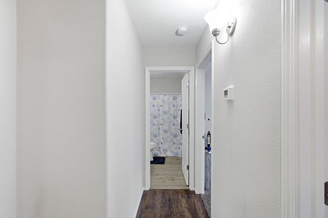 10616 Buck Island Road SW, Albuquerque, NM 87121