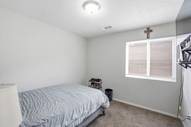10616 Buck Island Road SW, Albuquerque, NM 87121
