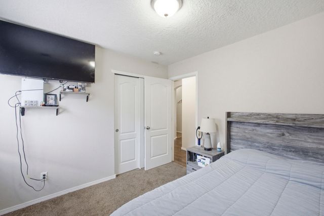 10616 Buck Island Road SW, Albuquerque, NM 87121