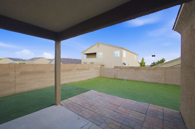 10616 Buck Island Road SW, Albuquerque, NM 87121