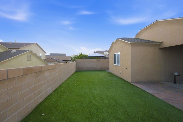 10616 Buck Island Road SW, Albuquerque, NM 87121