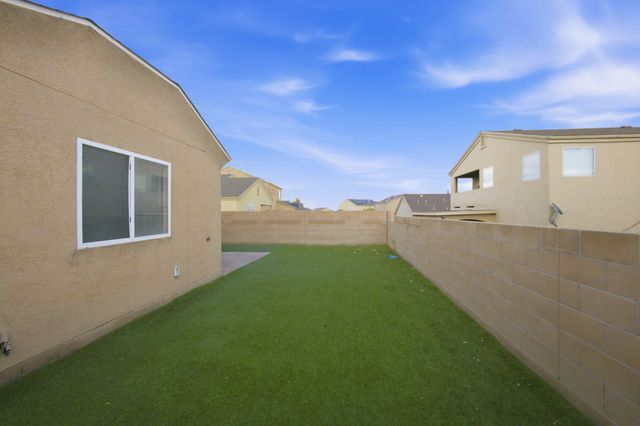 10616 Buck Island Road SW, Albuquerque, NM 87121