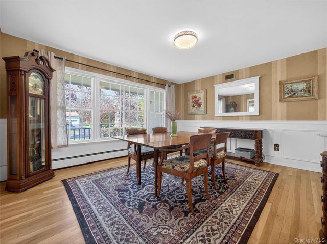 1 Rone Court, New City, NY 10956