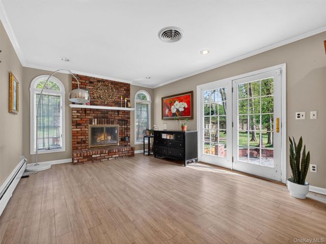 1 Rone Court, New City, NY 10956