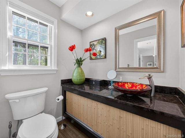 1 Rone Court, New City, NY 10956