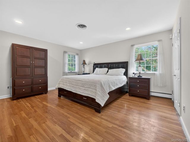 1 Rone Court, New City, NY 10956