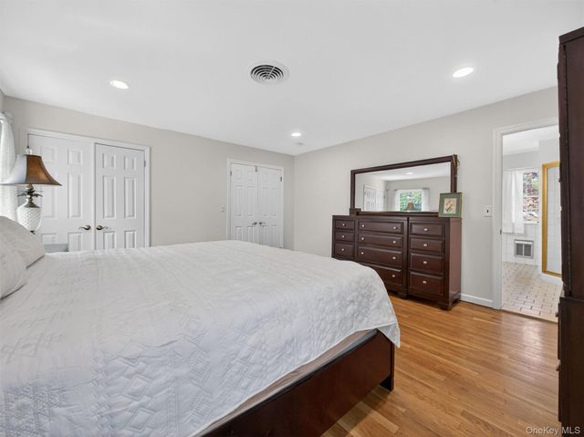 1 Rone Court, New City, NY 10956