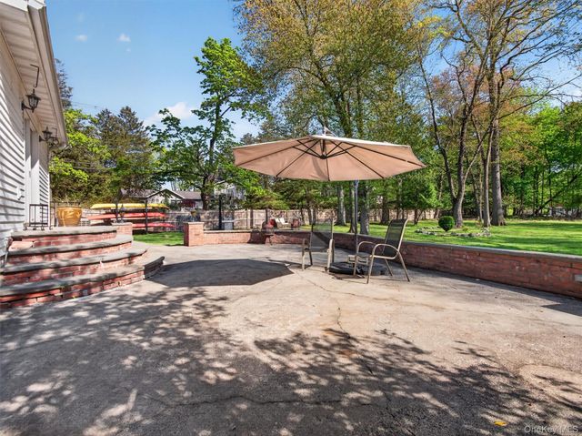1 Rone Court, New City, NY 10956