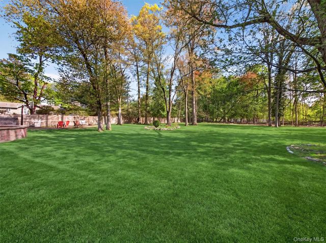 1 Rone Court, New City, NY 10956